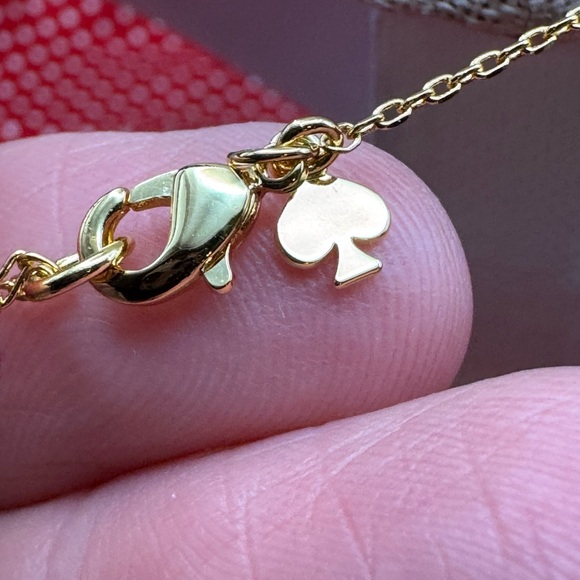 2035-AOHP Kate Spade “Everyday Spade” Cubic Zirconia Stud  & Pendent Set NWT - Picture 13 of 15